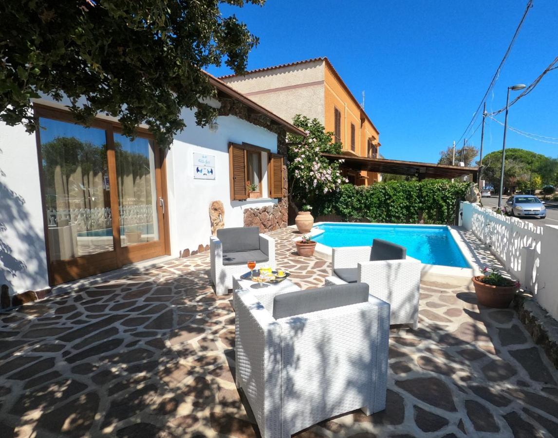 Villa Sari Affitta Camere La Caletta Exterior photo
